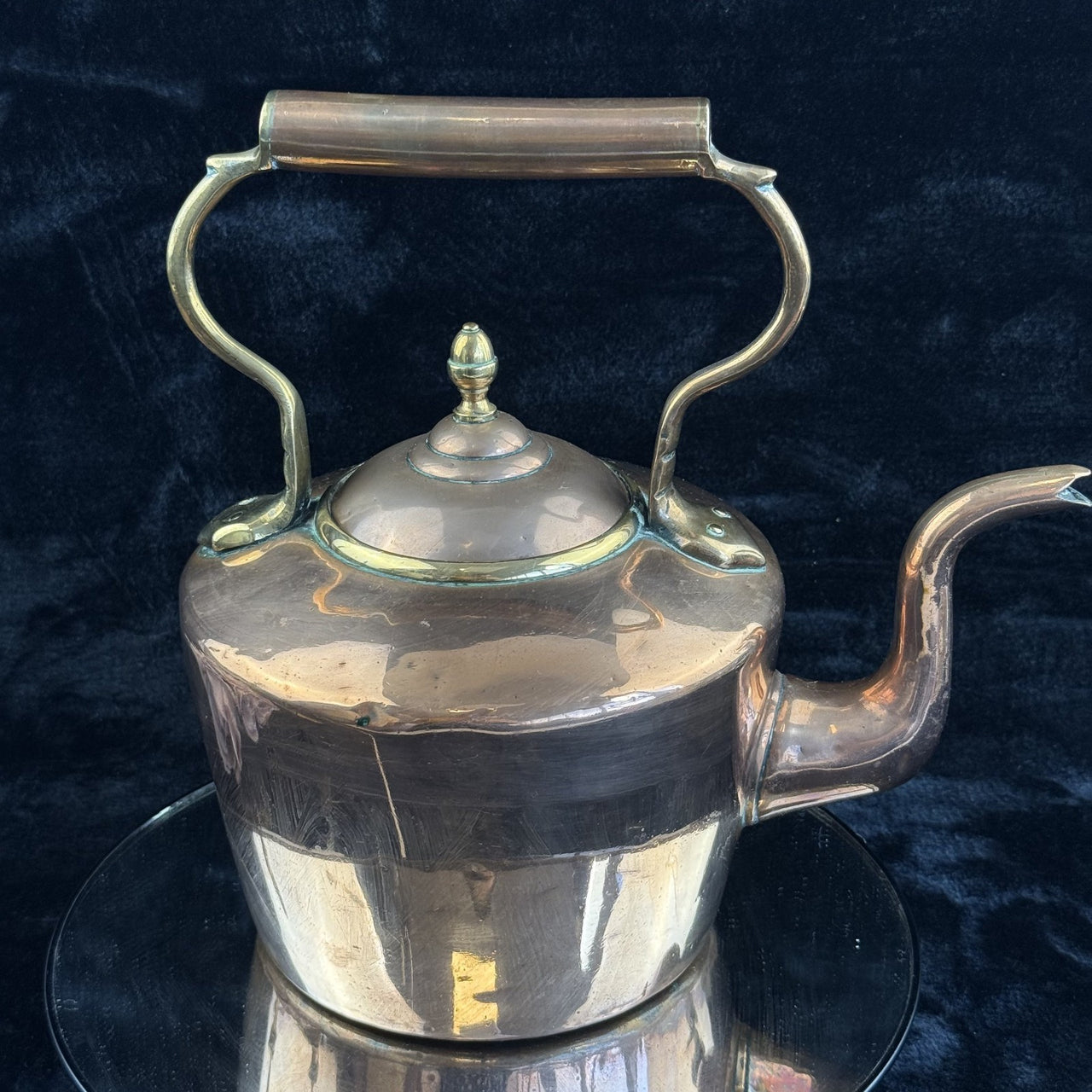 Antique Large Copper Kettle with Brass and Copper Handle - English Country House18