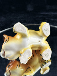 Thumbnail for Melba Ware Ceramic Tiger Cub Figurine England 1950s Hand Painted Bookshelf Decor4