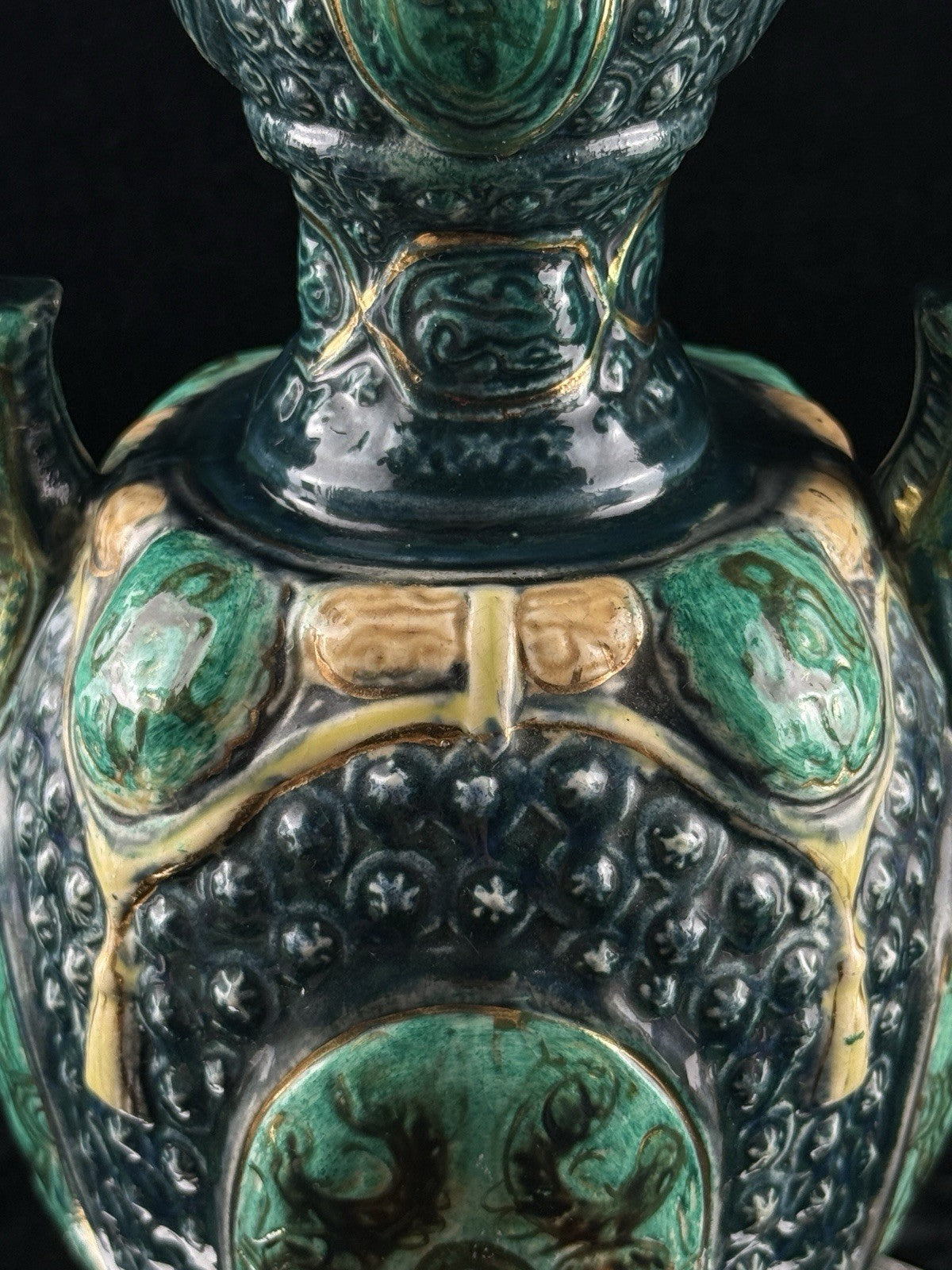 Romano Majolica Style Ornate Green Vase Glazed Ceramic 15” Antique Vase6