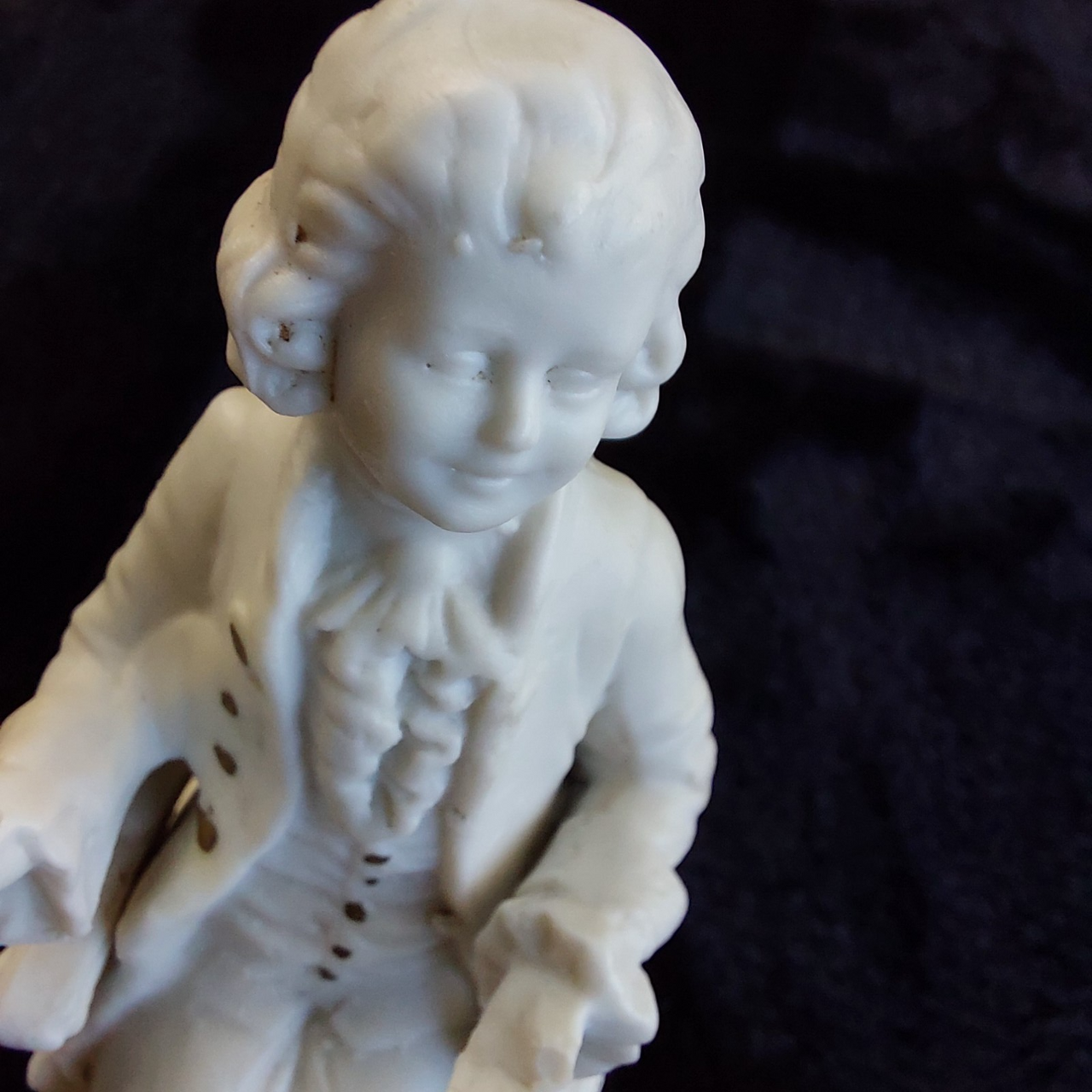 Antique Figurine Bisque 4in Seated Man with Dog White Porcelain Worn & Damaged10