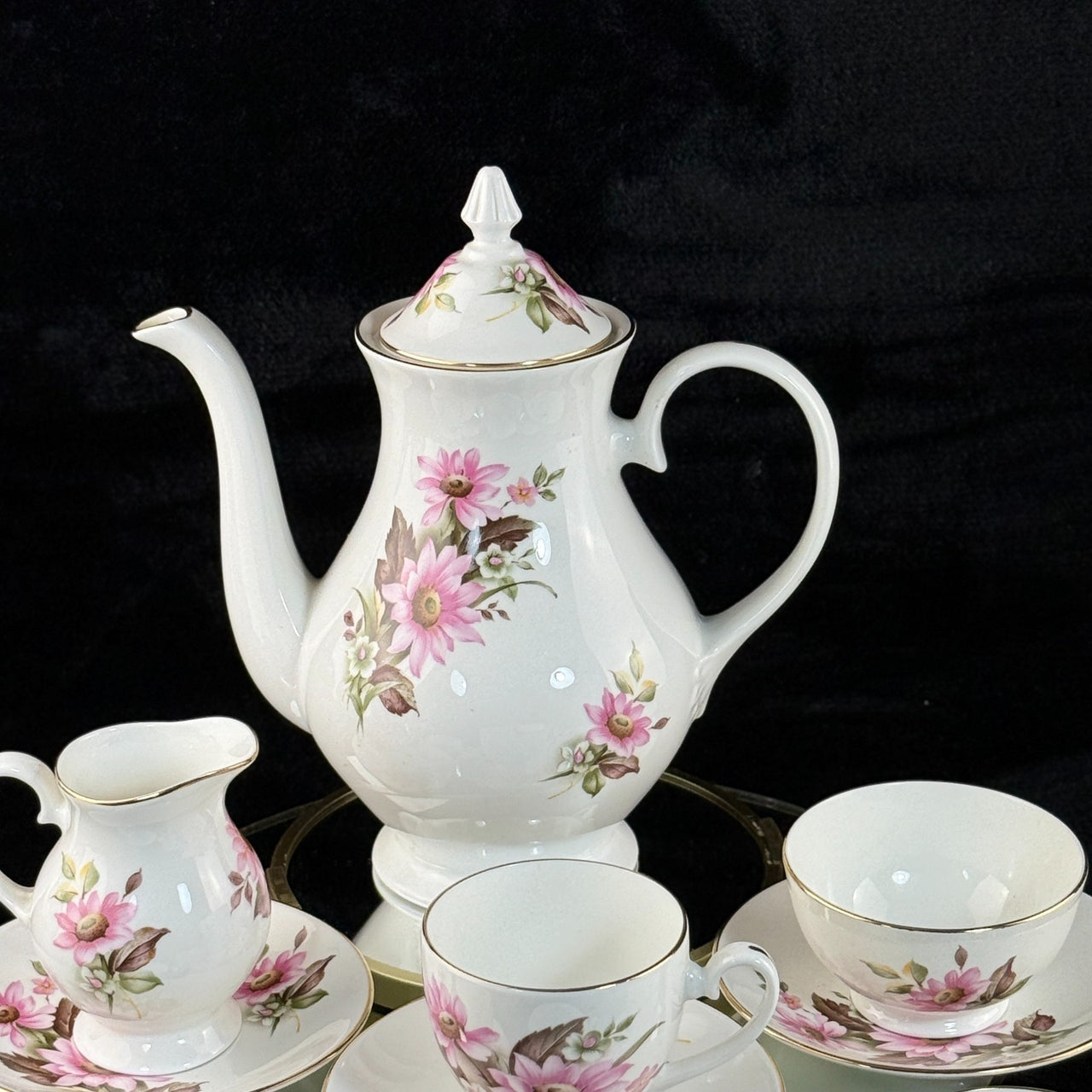 Royal Grafton Fine Bone China Tea Set Pink Floral 14 Piece England Vintage Gold.8