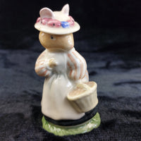 Thumbnail for Royal Doulton 1980s Brambly Hedge Mice Figurines Set Lord Lady Woodmouse Base5