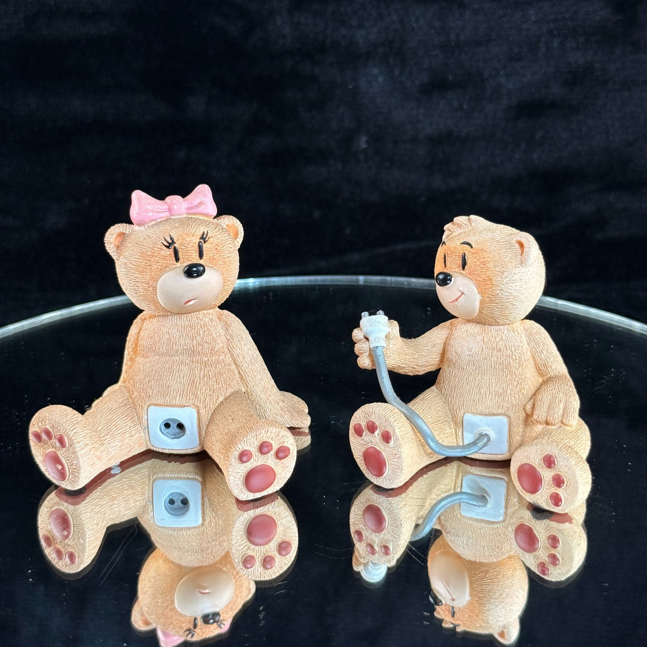Bad Taste Bears AC/DC Plug-In Figurines Duo Set Peter Underhill Funny Decor Gift5