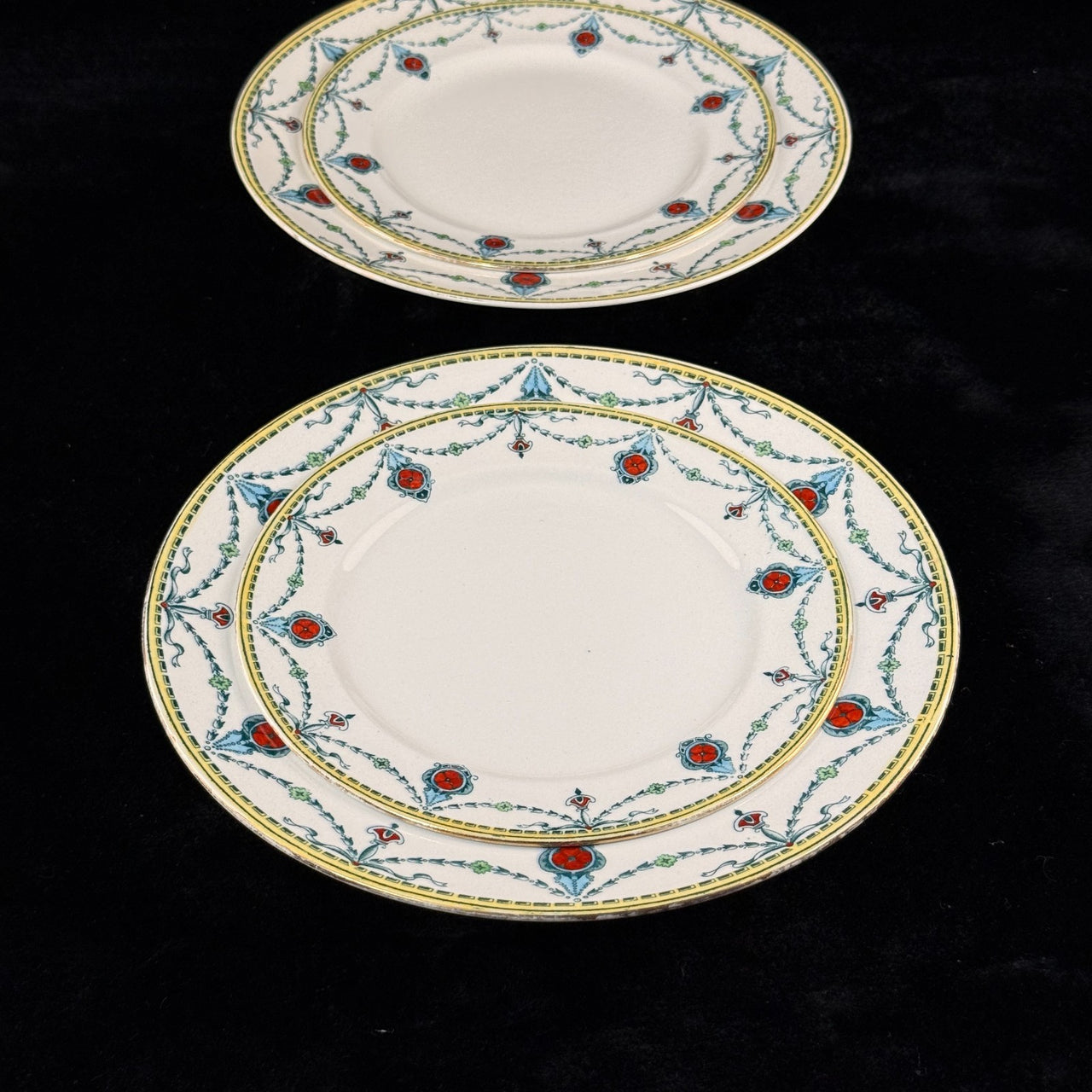 Lot of 4 Antique/Vintage Devon Ware (S. F. & Co.) "CECIL" 1204 plates Dishes4