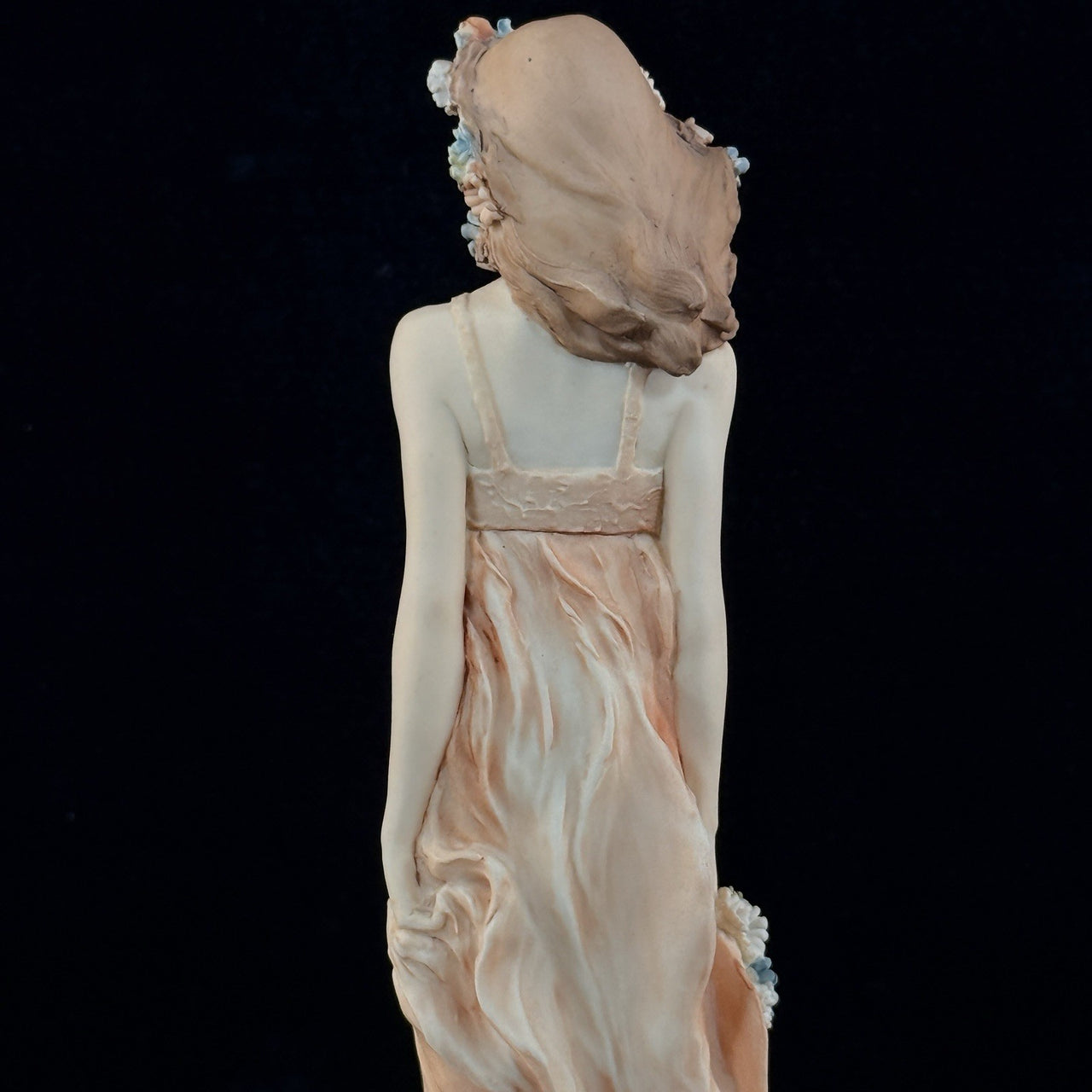 Vittorio Tessaro A.D.L. Italian Lady Figurine Hand Painted Decor  Made in Italy.13