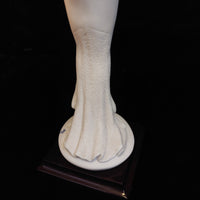 Thumbnail for Giuseppe Armani Figurine 1987 Florence Stunning Lady with Flowers 10