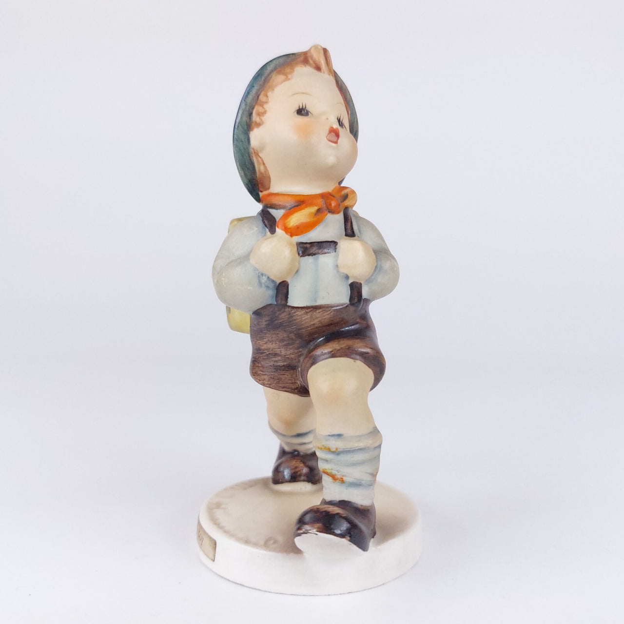 Goebel Hummel School Boy" Figurine W. Germany 1960-1972 Mark 3 Collectible deco2