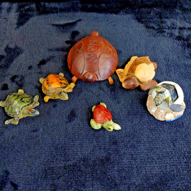 Turtle Figurine Collection Lot 6 Good Resin Wood ceramic Carved Mallorca bundle0