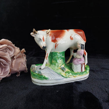 1800s Antique Staffordshire Cow Creamer Figurine 6.5
