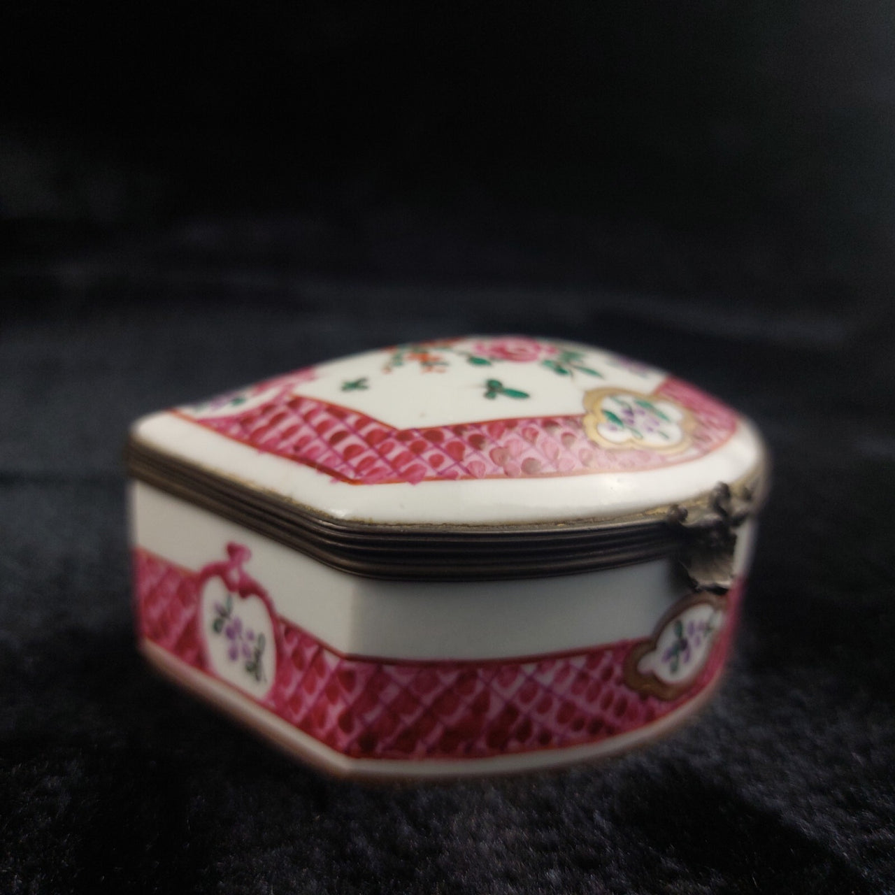 Chinese Porcelain Trinket Jewelry Box Floral Pink Lattice 3" Metal Hinged Lid12