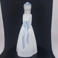 Thumbnail for Porcelanas M. Requena Collectable Blue white porcelain Lady Figurine Spain Decor7