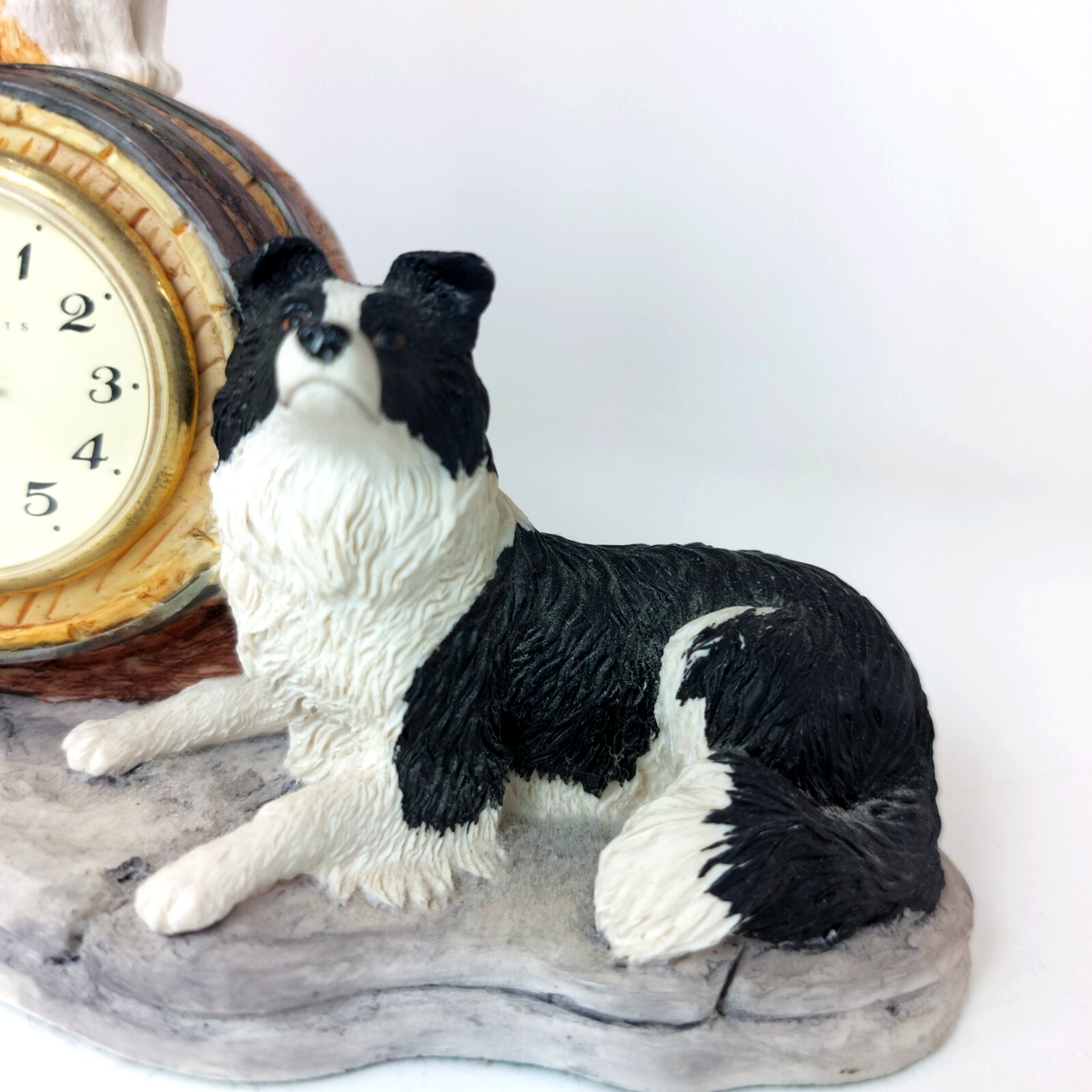 Border Fine Arts Clock Model Of Border wake Up Call, Scotland table clock decor10
