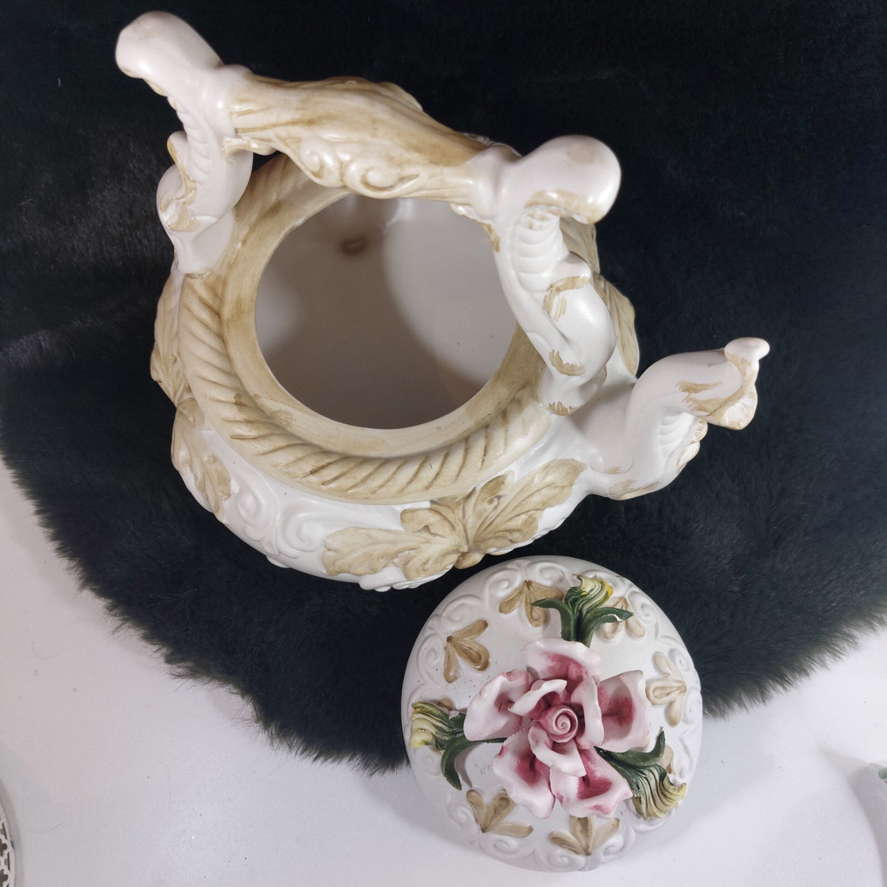 Rare Capodimonte Italian Porcelain Teapot – Floral Rococo Style Tea Pot gift5