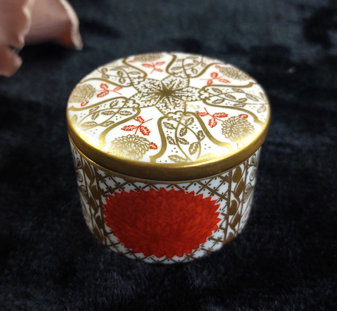 Abbeydale Imperial Bone Good China England Lidded Trinket Box Gold Red 2.5"x2"0