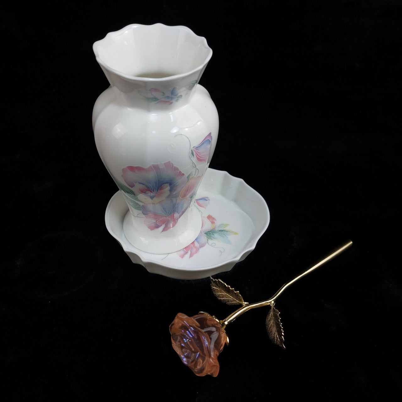 Aynsley Little Sweetheart Vase with Underplate Floral Bone China United Kingdom1