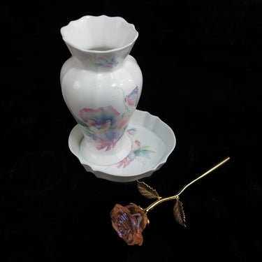 Aynsley Little Sweetheart Vase with Underplate Floral Bone China United Kingdom1