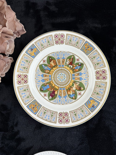 Spode Limited Edition Collector Plates Lot of 2 Canterbury Pilgrims & 1979 decor1