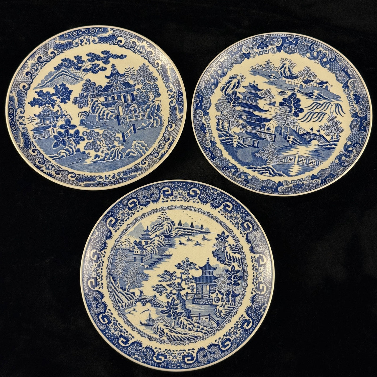 Spode Mint Danbury Willow Pattern Plates x3 – Blue & White Collector antique Set3