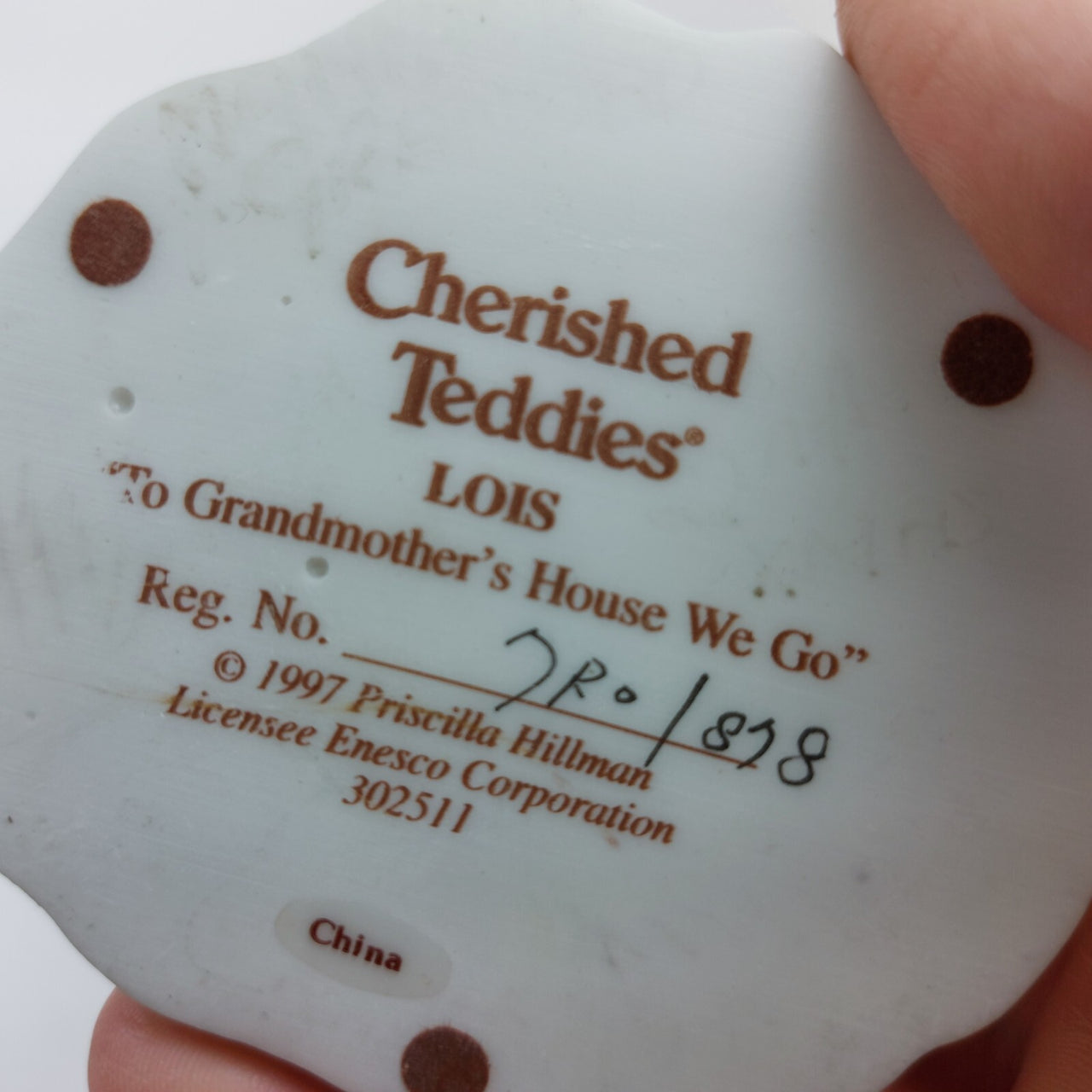 1997 Cherished Teddies "Lois"    "To Grandmother's House We Go" Vintage6