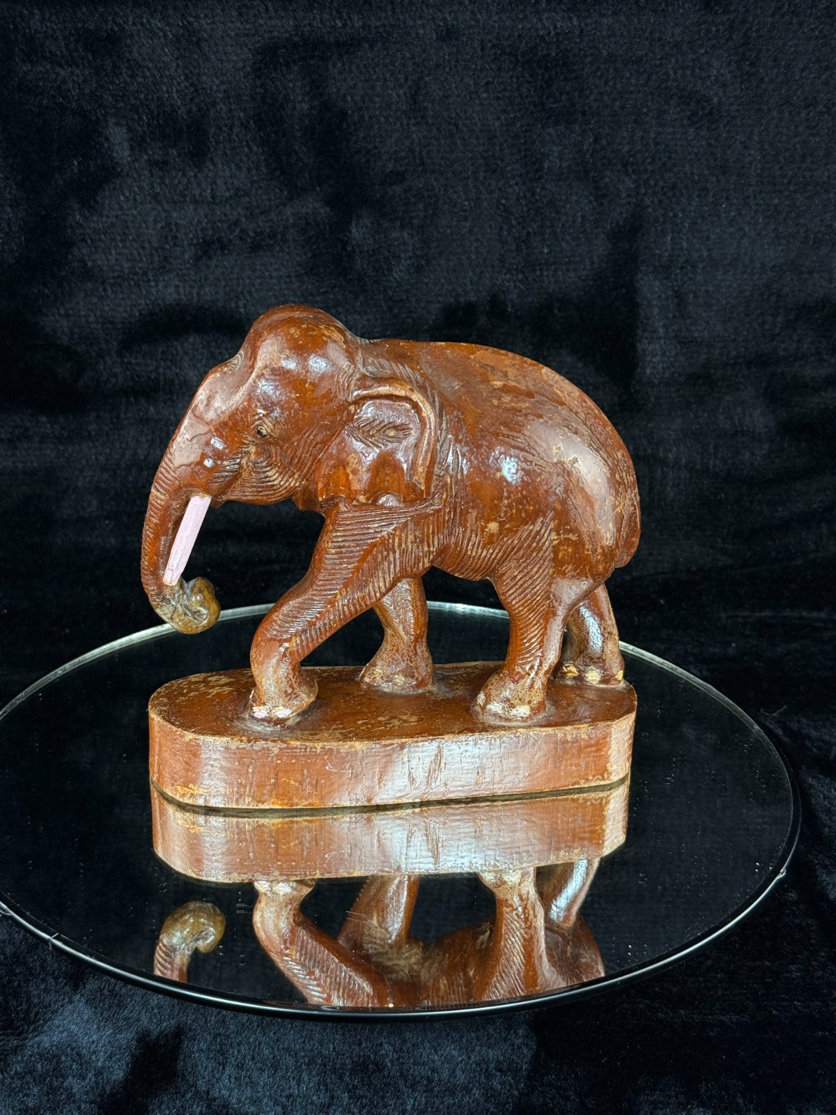 Hand Wooden Carved Elephant Pair – India Figures with Pink Resin Tusks 7 Vintag17