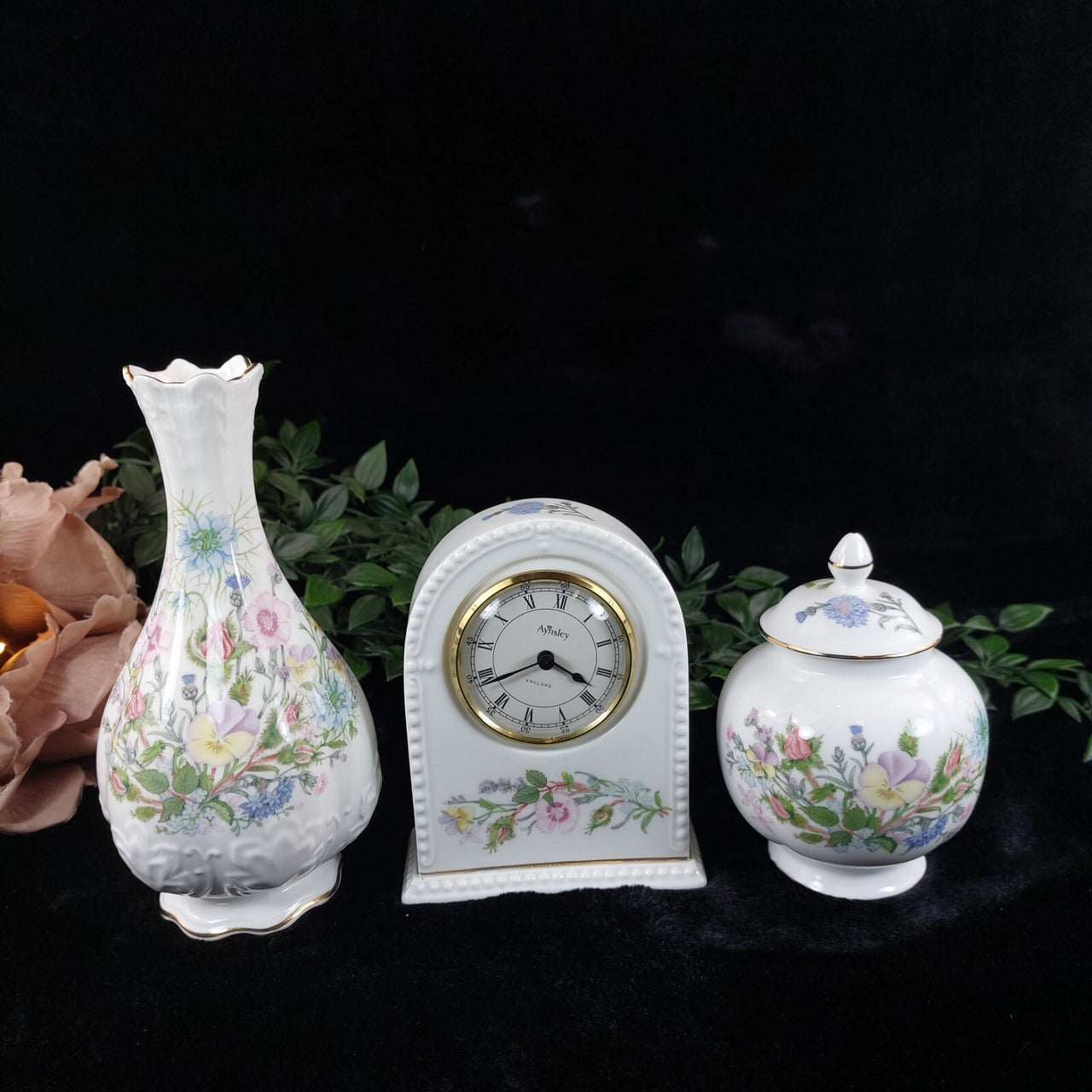Aynsley Vintage "Wild Tudor" Fine Bone China Set - Clock, Vase & Ginger Jar Box7