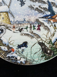 Thumbnail for Wedgwood 1989 Skating on the Fen Plate Colin Newman Christmas Bone Vintage China6