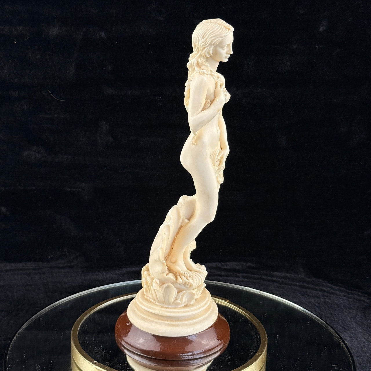 Birth of Venus Figurine gift 10.5" Resin w Shell Base Classical Nude Aphrodite.11