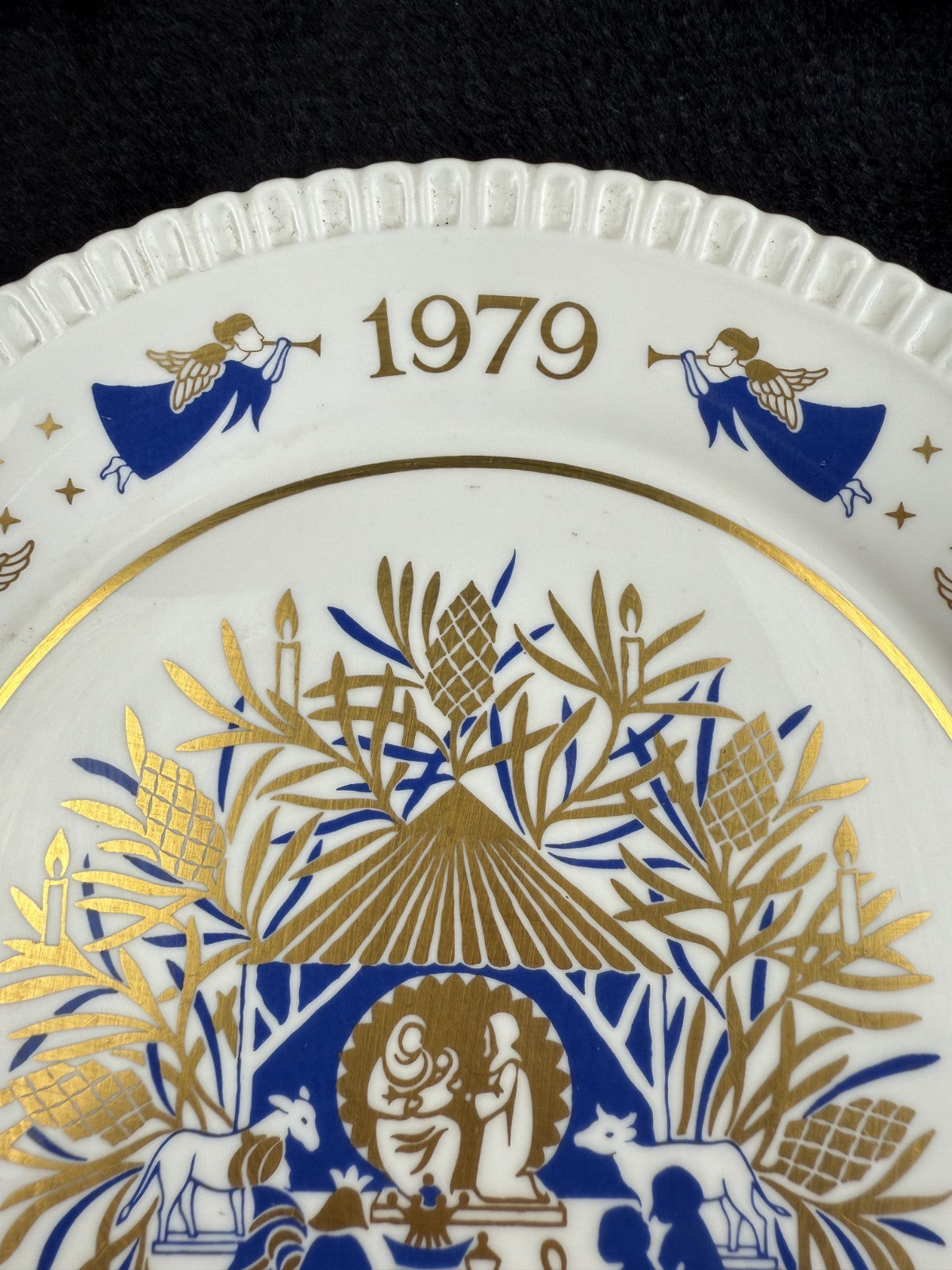 Spode Limited Edition Collector Plates Lot of 2 Canterbury Pilgrims & 1979 decor14