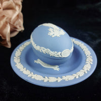 Thumbnail for Wedgwood Jasperware White & Blue Collectible Egg with Dish 1978 Trinkets Boxes/18