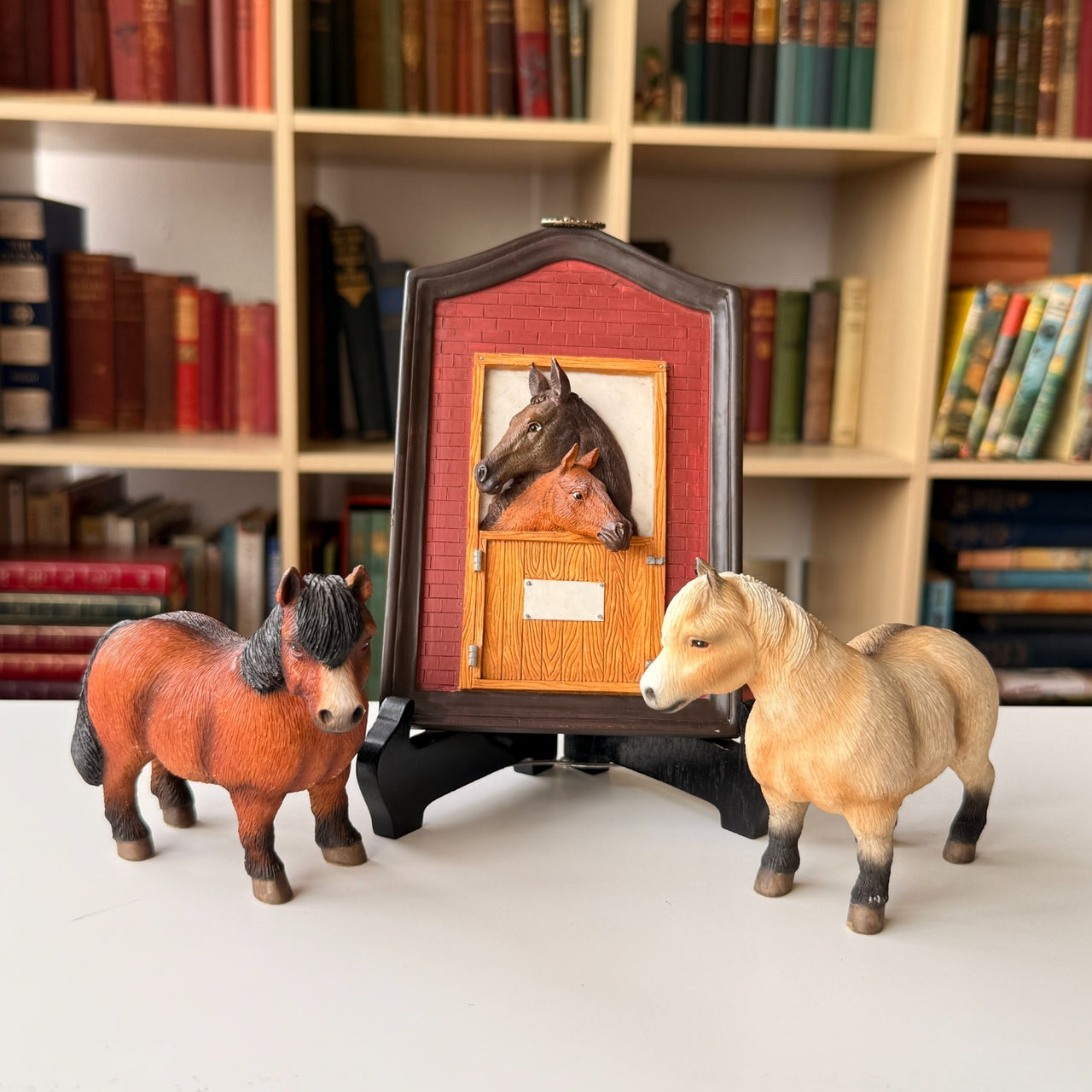 Leonardo Horse Figurines & Wall Plaque Realistic Resin Pony Models Set of 322