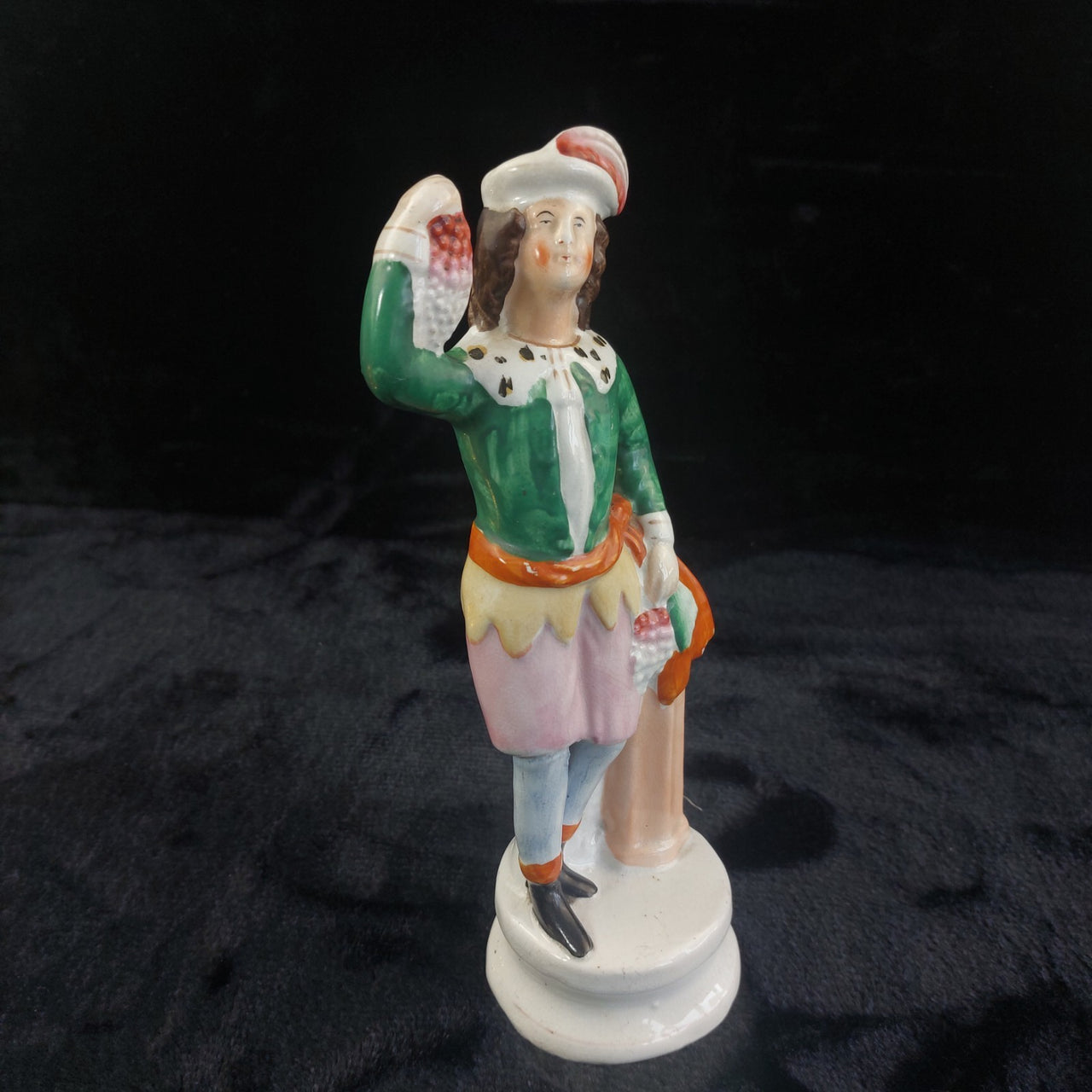 Staffordshire Man Figurine Holding Grapes Antique Porcelain 10" Statue decor.8