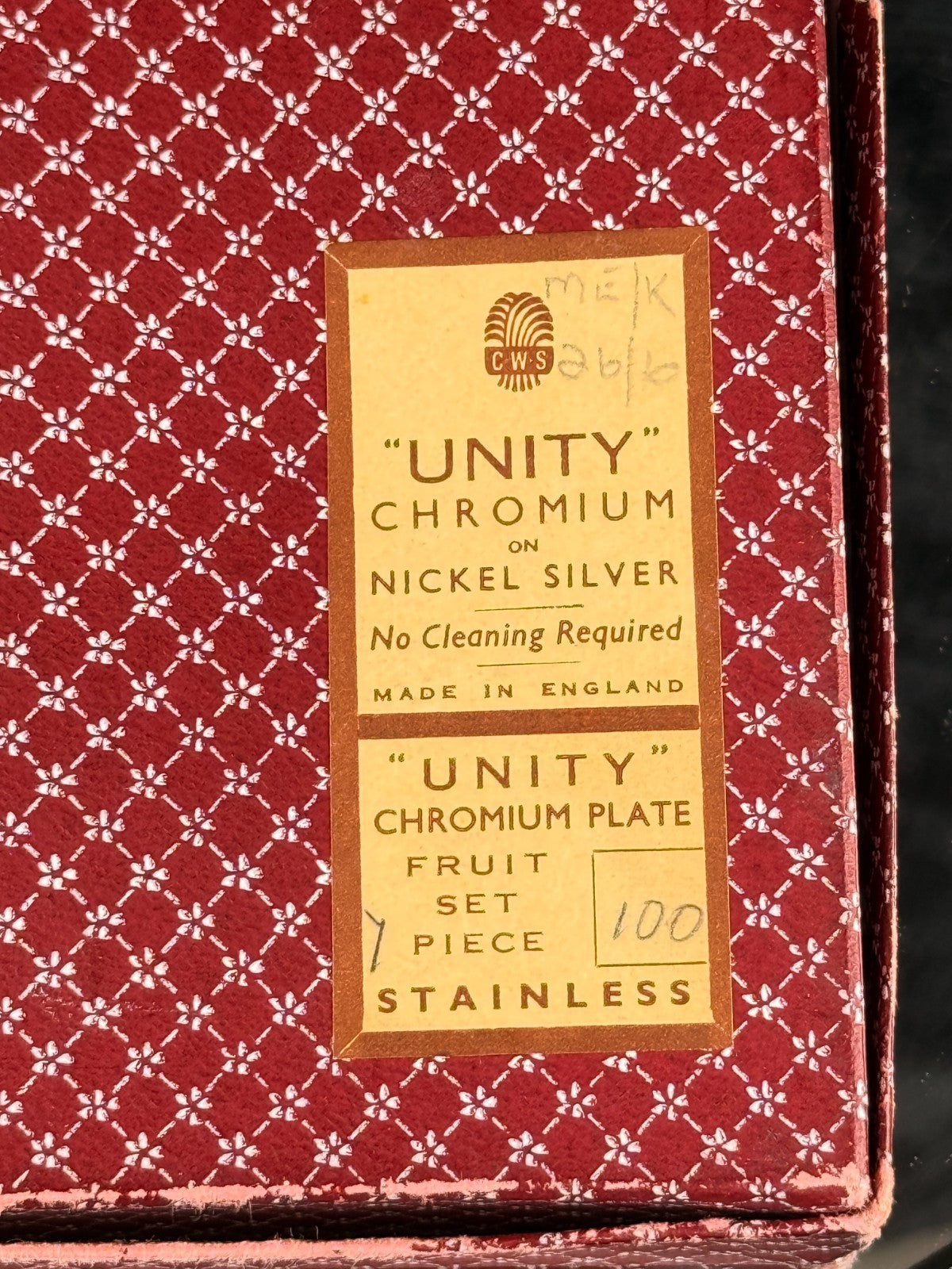 Unity Vintage Chromium Plate Fruit Set (7 Pieces)  Boxed Shell Design Spoons GB3