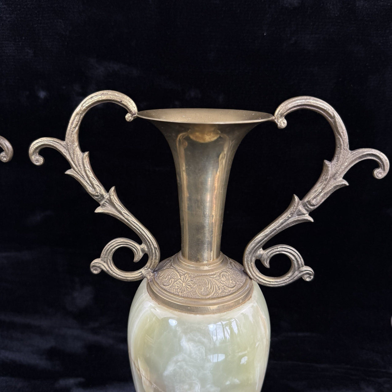 Pair of Brass & Green Onyx Marble Urn Vases Ornate Handles Decorative 35cm11