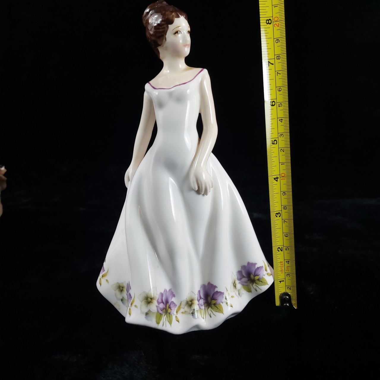 Hidden A Gem: Vintage Norcroft "Marie" Fine Bone China lady Figurine in white10