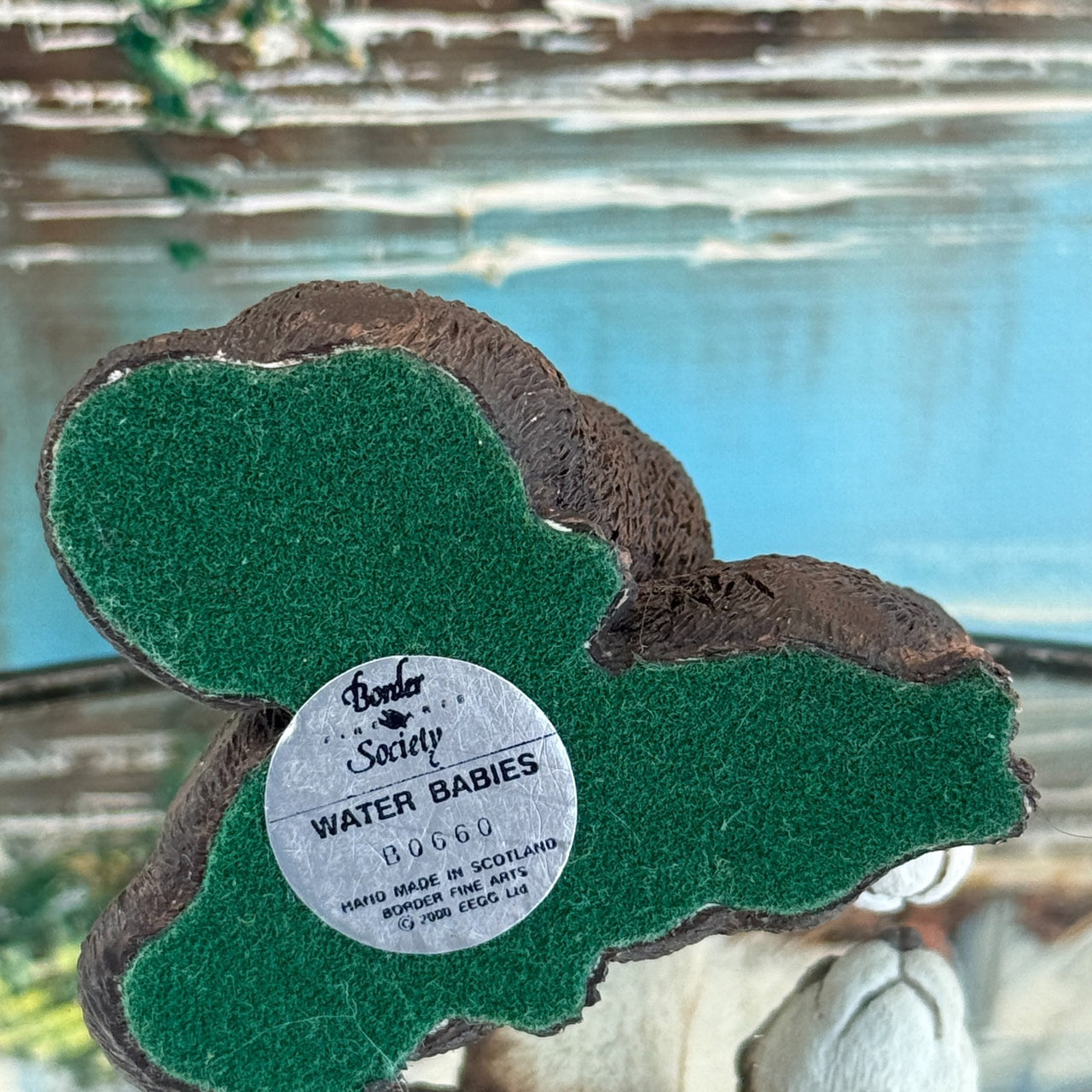 Border Arts Fine Otter Figurine ("Water Babies") boxed with certificate Res3