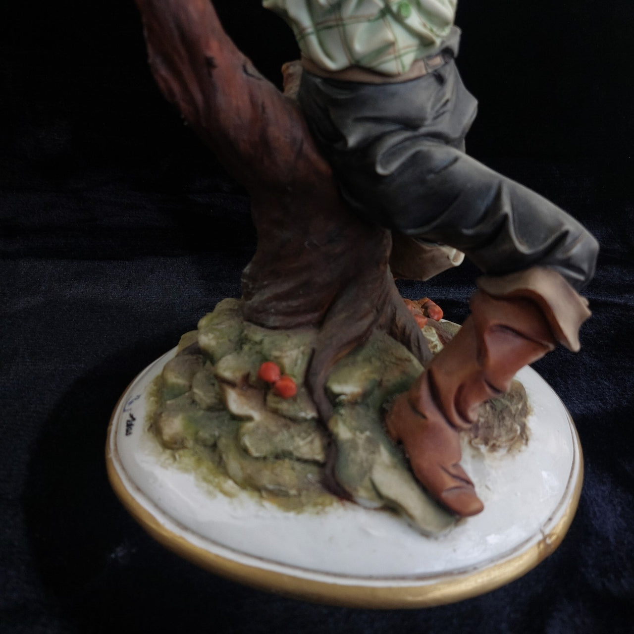 Ades Fisherman Signed Capodimonte Porcelain Figurine 17"Tree Base Italy pics see15