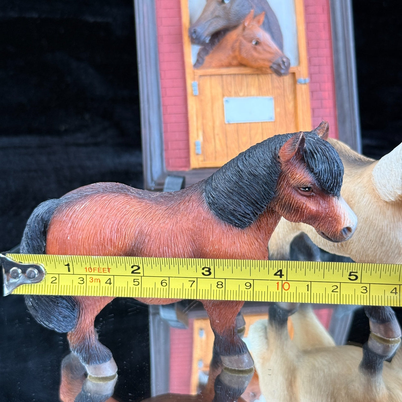 Leonardo Horse Figurines & Wall Plaque Realistic Resin Pony Models Set of 36