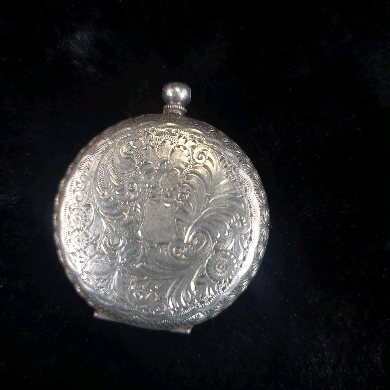 1800's antique Continental Silver Ladyâs Fob Watch Enamel Dial Ornate needs re1