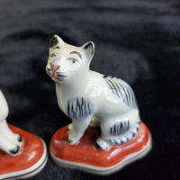 Thumbnail for Paris Samson Porcelain Style 'Staffordshire' Cat Chelsea Anchor Mark Figurine3