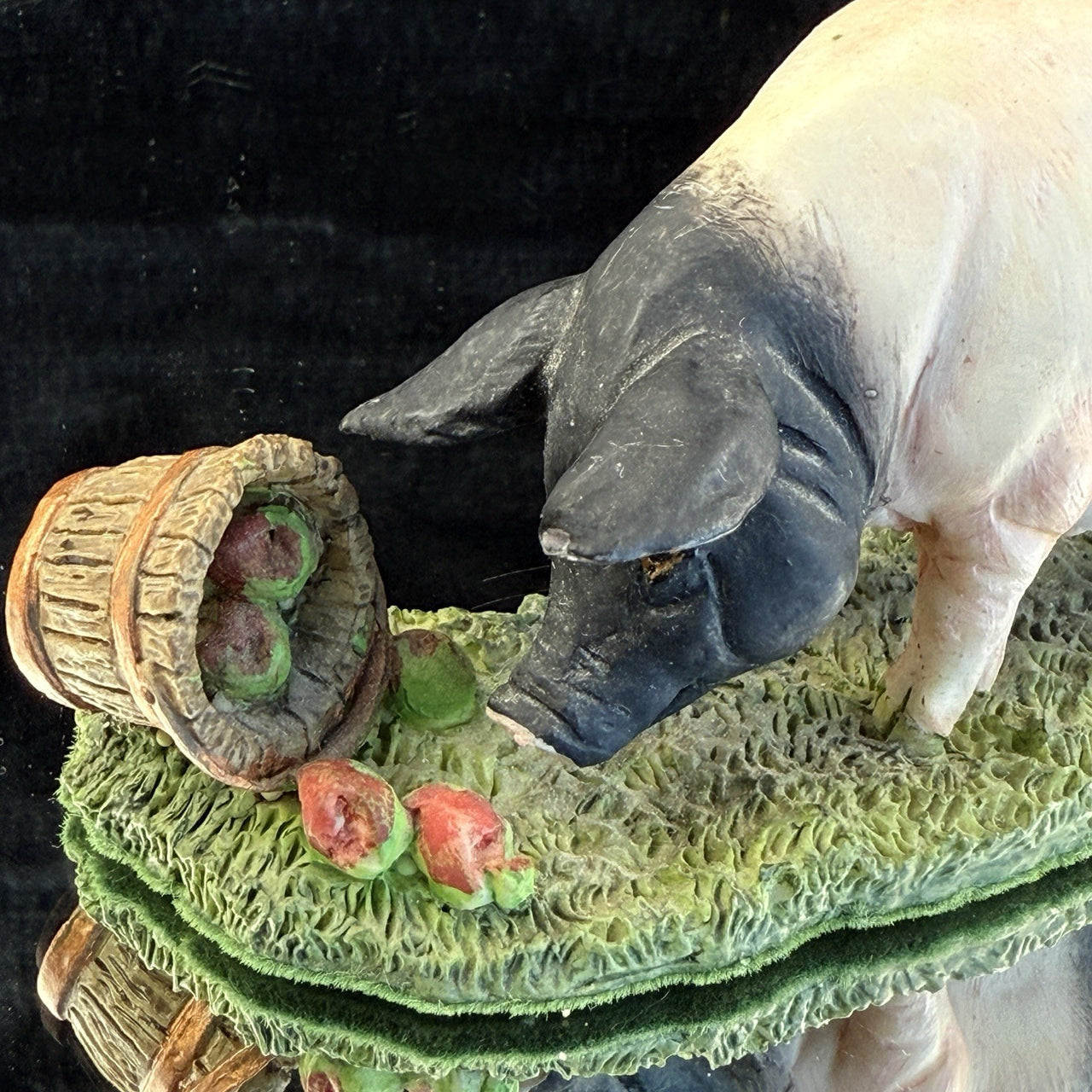 Crown Staffordshire Hand-Painted Pig Figurine with Basket - Fine Art d Porcelain5