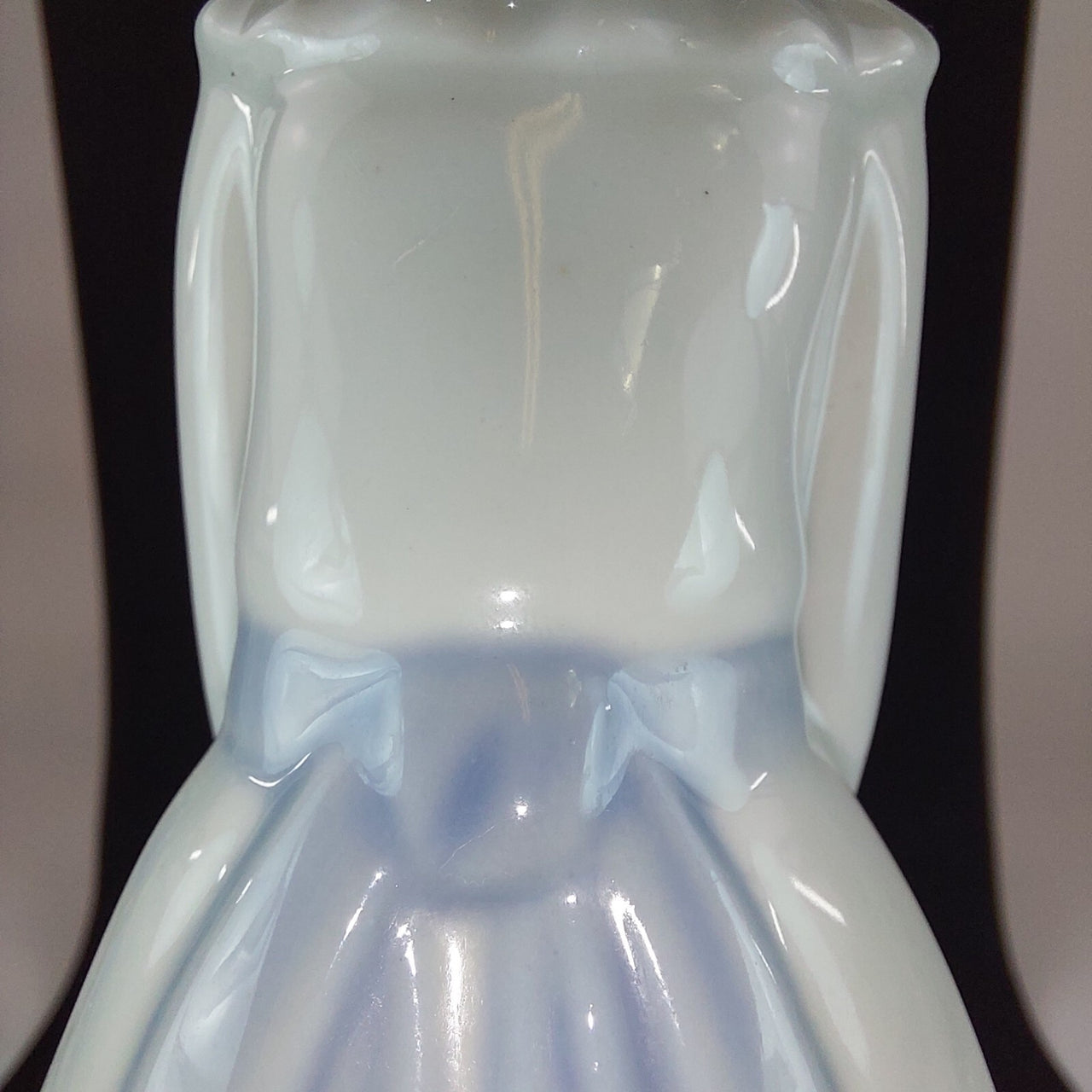 Porcelanas M. Requena Collectable Blue white porcelain Lady Figurine Spain Decor9
