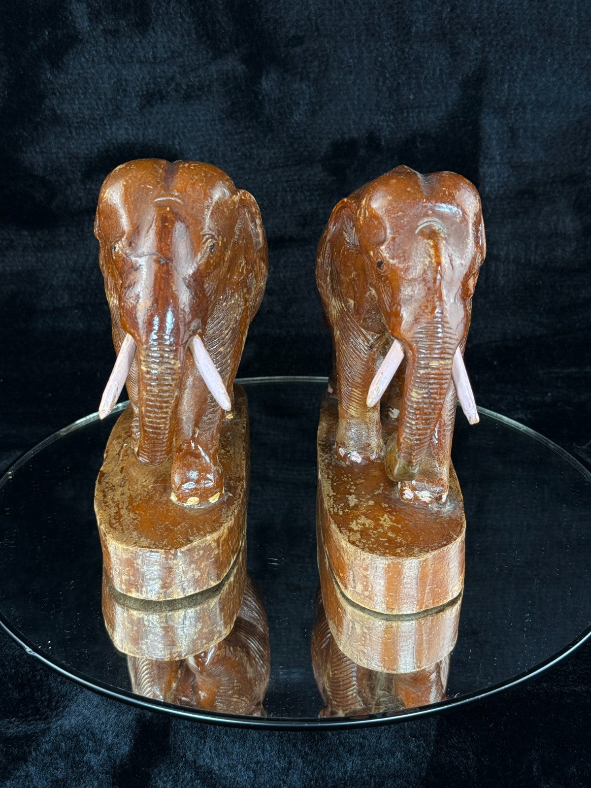 Hand Wooden Carved Elephant Pair – India Figures with Pink Resin Tusks 7 Vintag9