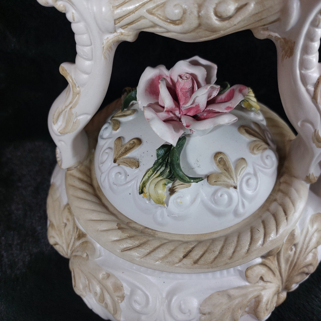 Rare Capodimonte Italian Porcelain Teapot – Floral Rococo Style Tea Pot gift3