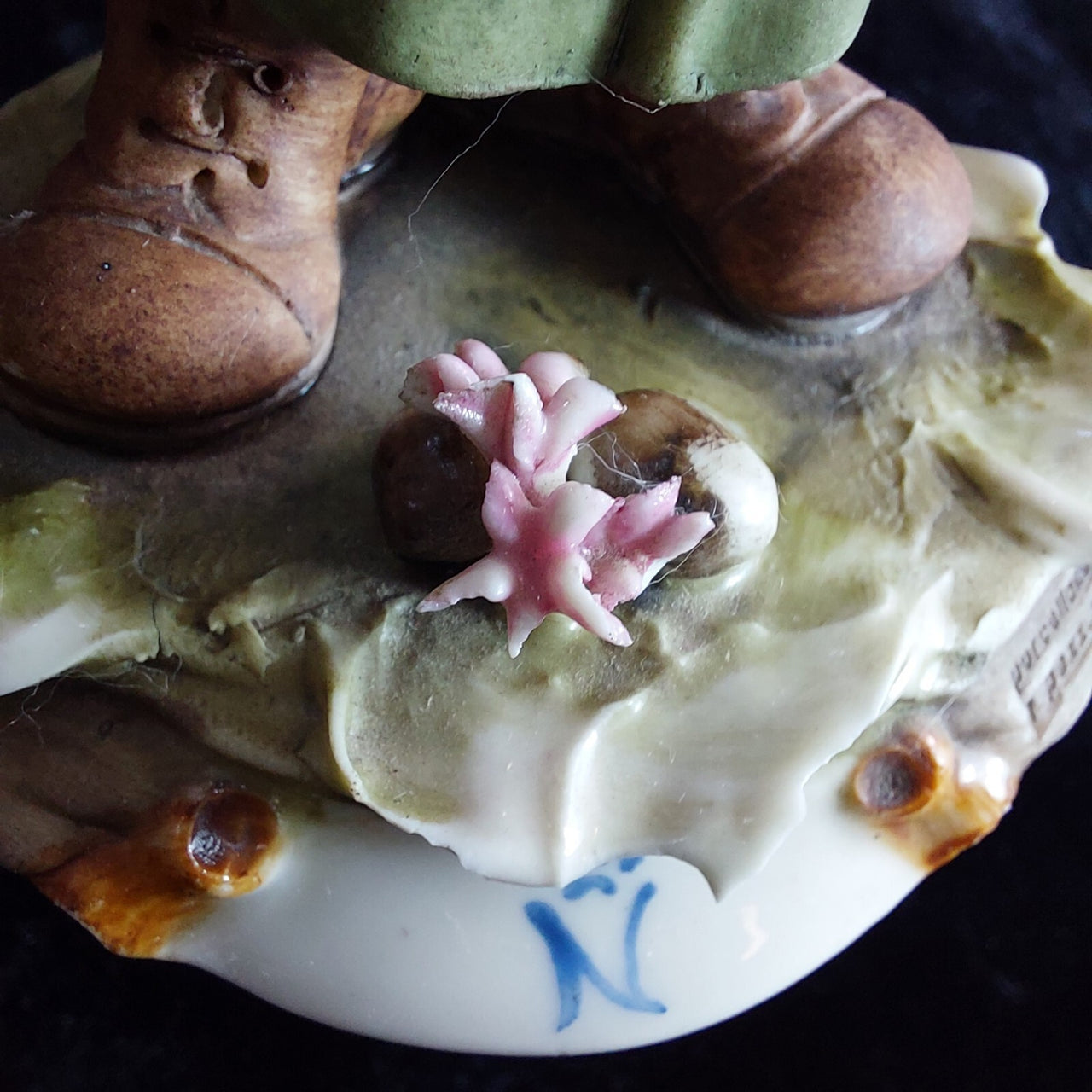 Young with Postman Letter Capodimonte Porcelain Figurine by G. Pezzato see pics8