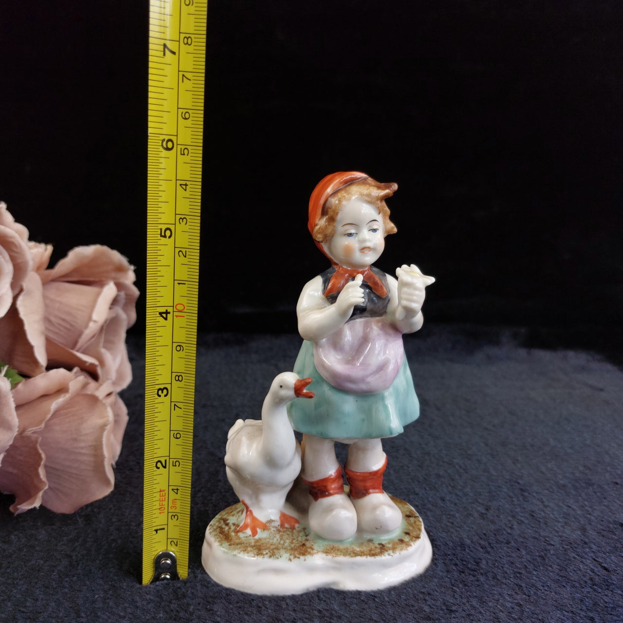 AK Kaiser Figurine Germany Porcelain Girl with Goose 16cm Hand Painted Small dec2