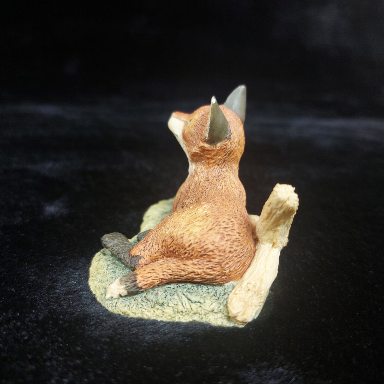 1989 Figurine Fox Wildlife Sculpture Handcrafted (Chipped Ear) Collectible 2