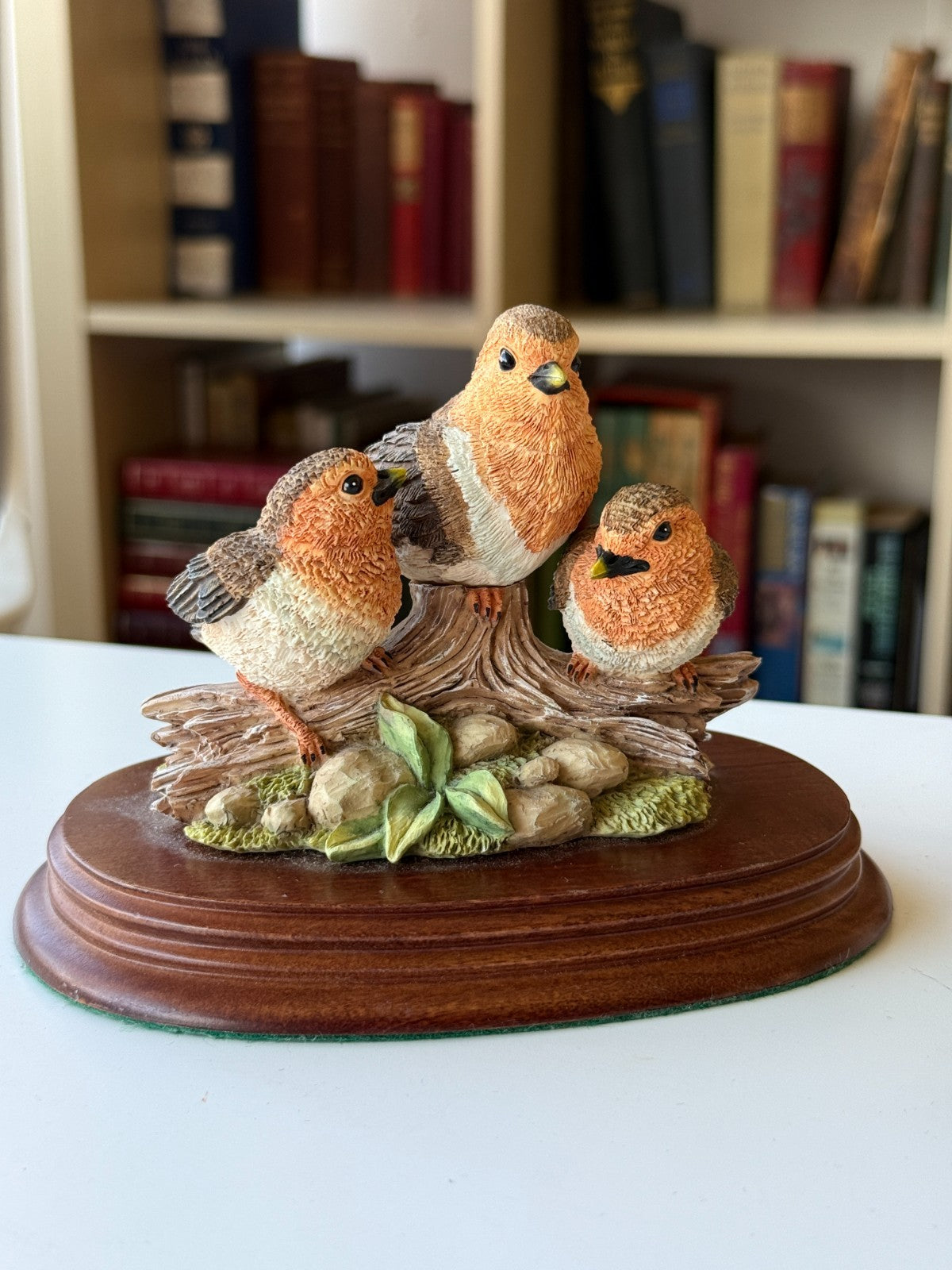 The Leonardo Collection "Nature Studies" Robins Figurine 1994 Porcelain decor17
