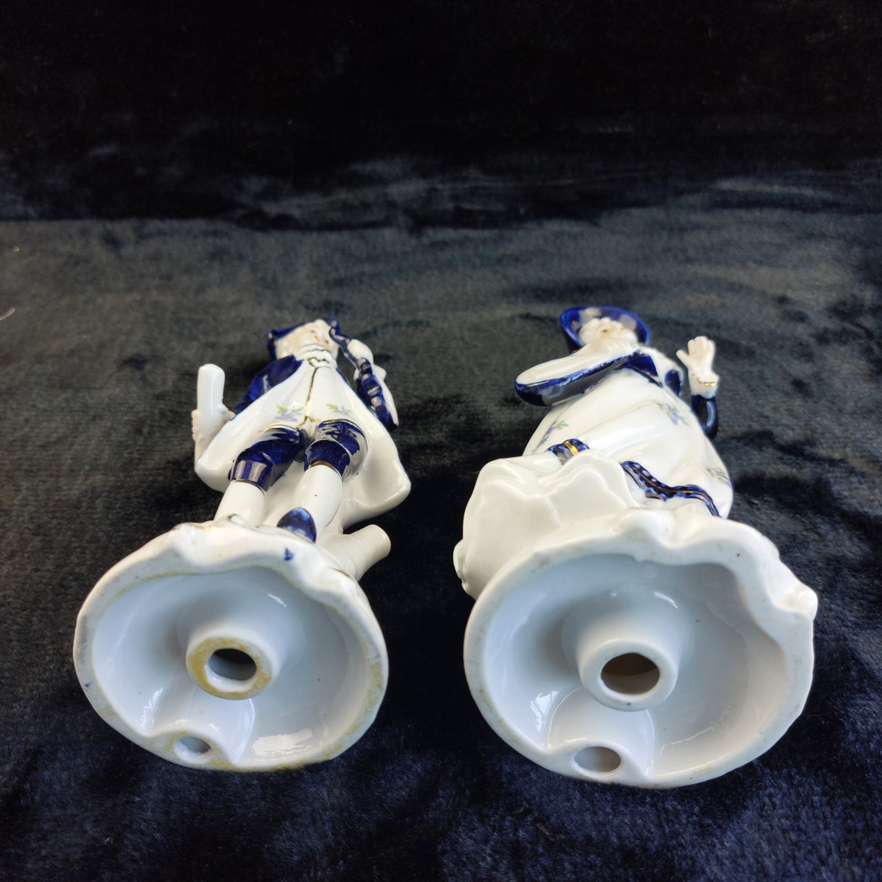 Style Dresden Figurine Pair 8.5" Blue White Gold Trim Chipped Porcelain musicia12