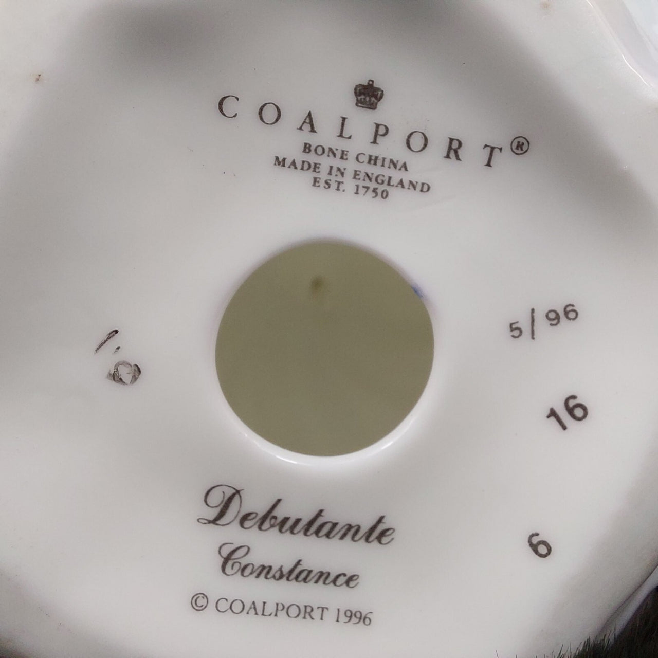 Collector's A Dream: Rare Coalport "Debutante Constance" Figurine limited 1996 6