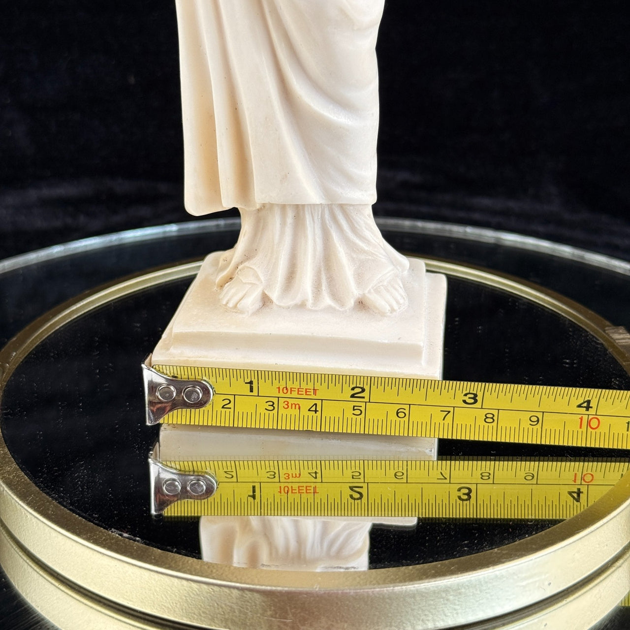 Classical Greek Style Female Figurine gift 22cm Resin Venus Ivory Look Sculpture11